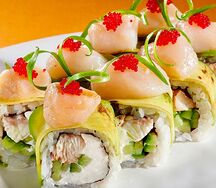 Фирменный ролл Моллюск