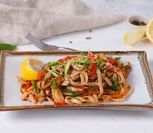 Вок куриный с овощами
