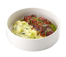 Говяжьи щечки с картофельным пюре