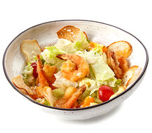 Салат Цезарь с креветками