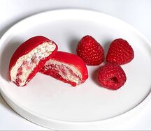 Моти с малиной