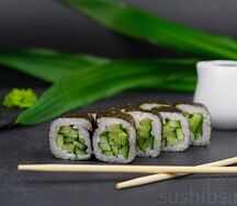 Ролл Маки Огурец