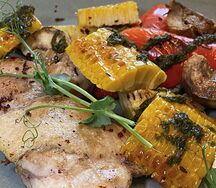 Филе куриного бедра с овощами-гриль