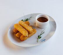 Сырные палочки фри с мостардой