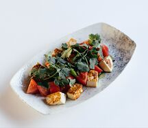 Жареная домашняя брынза с томатами