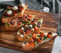 Брускетты в ассортименте