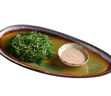 Чука с ореховым соусом