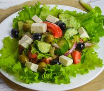 Салат греческий