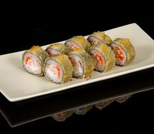 Ролл Кани эби в темпуре