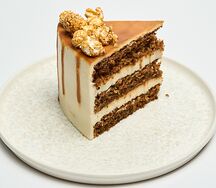 Морковный с карамелью