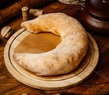 Рогалик с курицей и грибами