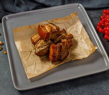 Грудинка свиная горячего копчения