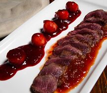 Татаки из северного оленя