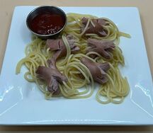 Сосиски-осьминожки со спагетти