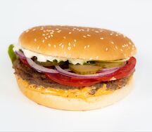 Карбонара биф бургер