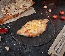 Хачапури по-аджарски