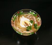 Куриный суп с лапшой