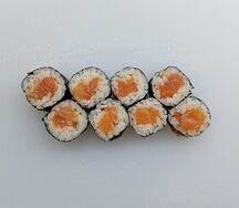 Мини-роллы лососем
