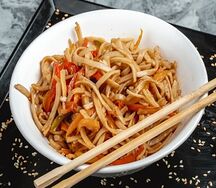 Удон с говядиной