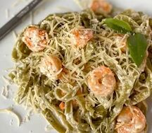 Паста с грибами и креветками