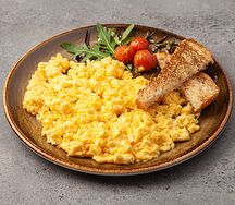 Скрэмбл из трех яиц