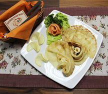 Блинчики с лососем