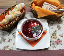 Борщ со свининой