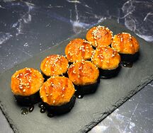 Запеченный острый с крабом
