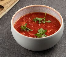 Борщ с гренками