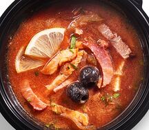 Солянка сборная мясная
