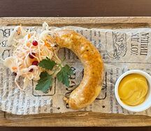 Bratwurst из курицы с сыром