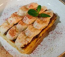 Вафля с нутеллой и бананом