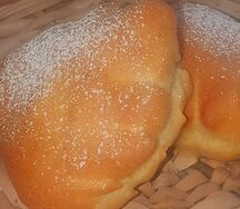 Пирожок с персиком