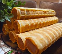 Трубочки с варёной сгущёнкой