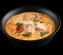 Суп Том-ям Гай с курицей