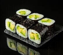 Маки с авокадо