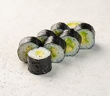 Ролл с авокадо