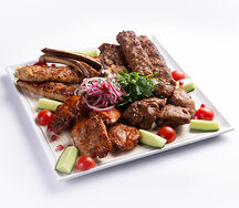 Мясное ассорти на мангале