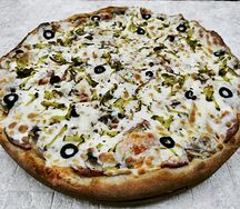 Пицца с ветчиной и грибами