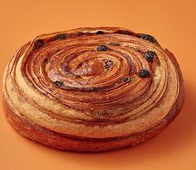 Рулет с изюмом