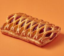 Слойка с клубникой