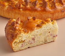 Пирог с беконом, картофелем и сыром (порция)