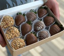 12 клубник в шоколаде №18