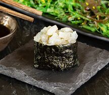 Гункан Гребешок