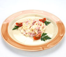 Паста с ветчиной и сыром