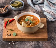 Солянка мясная