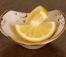 Лимон нарезка