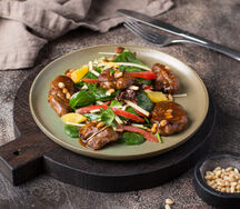 Теплый салат с куриной печенью