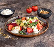 Салат страчателло