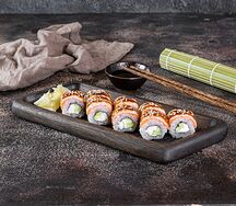 Ролл Сяке Пиро Маки